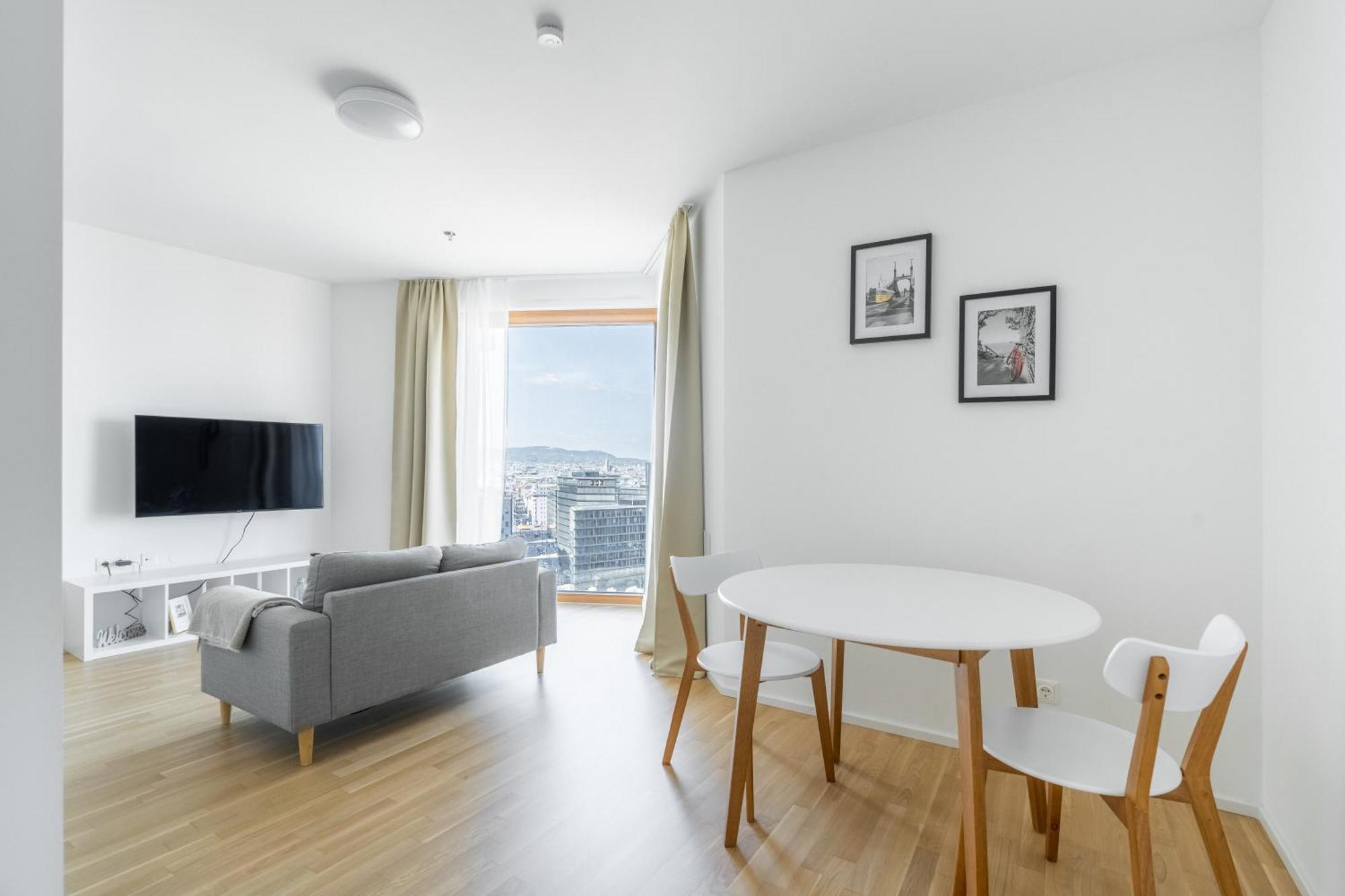 Whats-App Self-Check-In - Paerchen Wohnung Am Hauptbahnhof Vienna Room photo